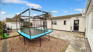 Photo 16- click for photo gallery